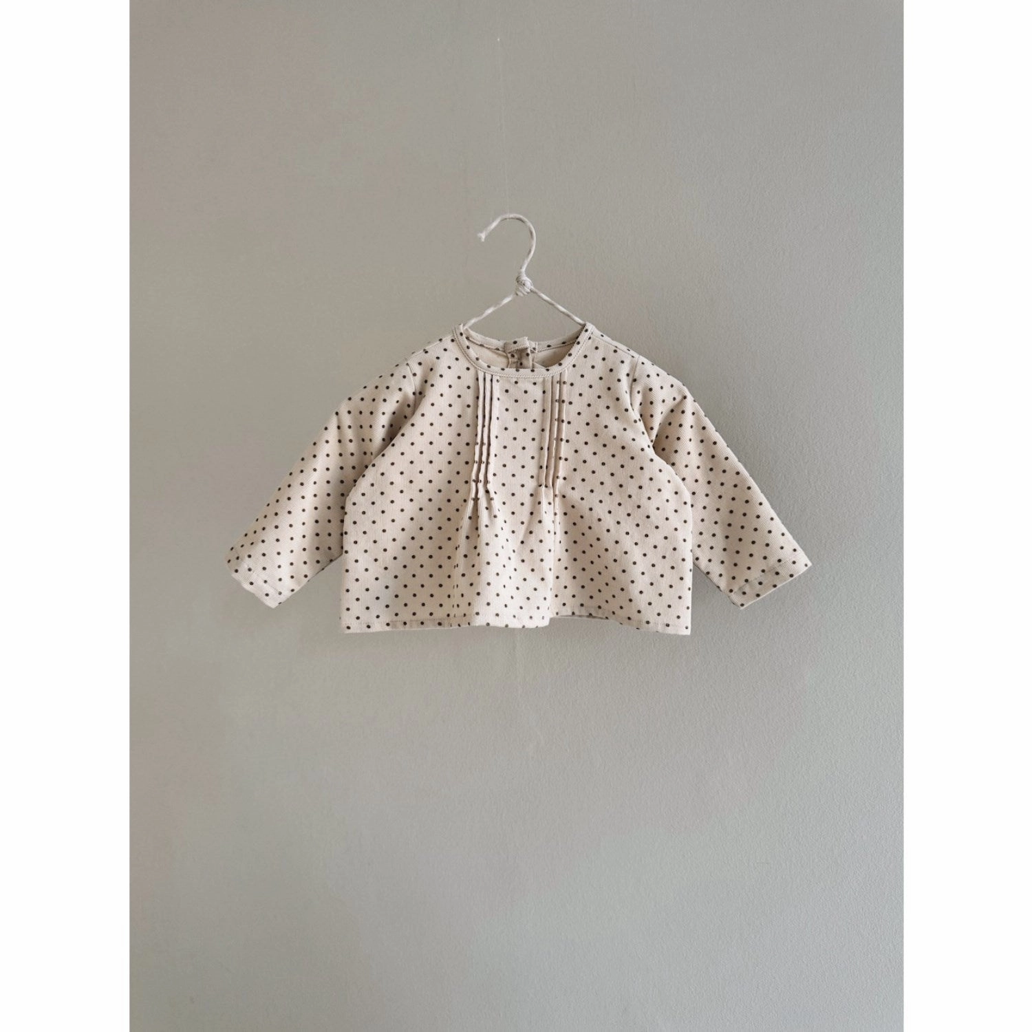 Durable Material Lalaby BrownDot Holly Top