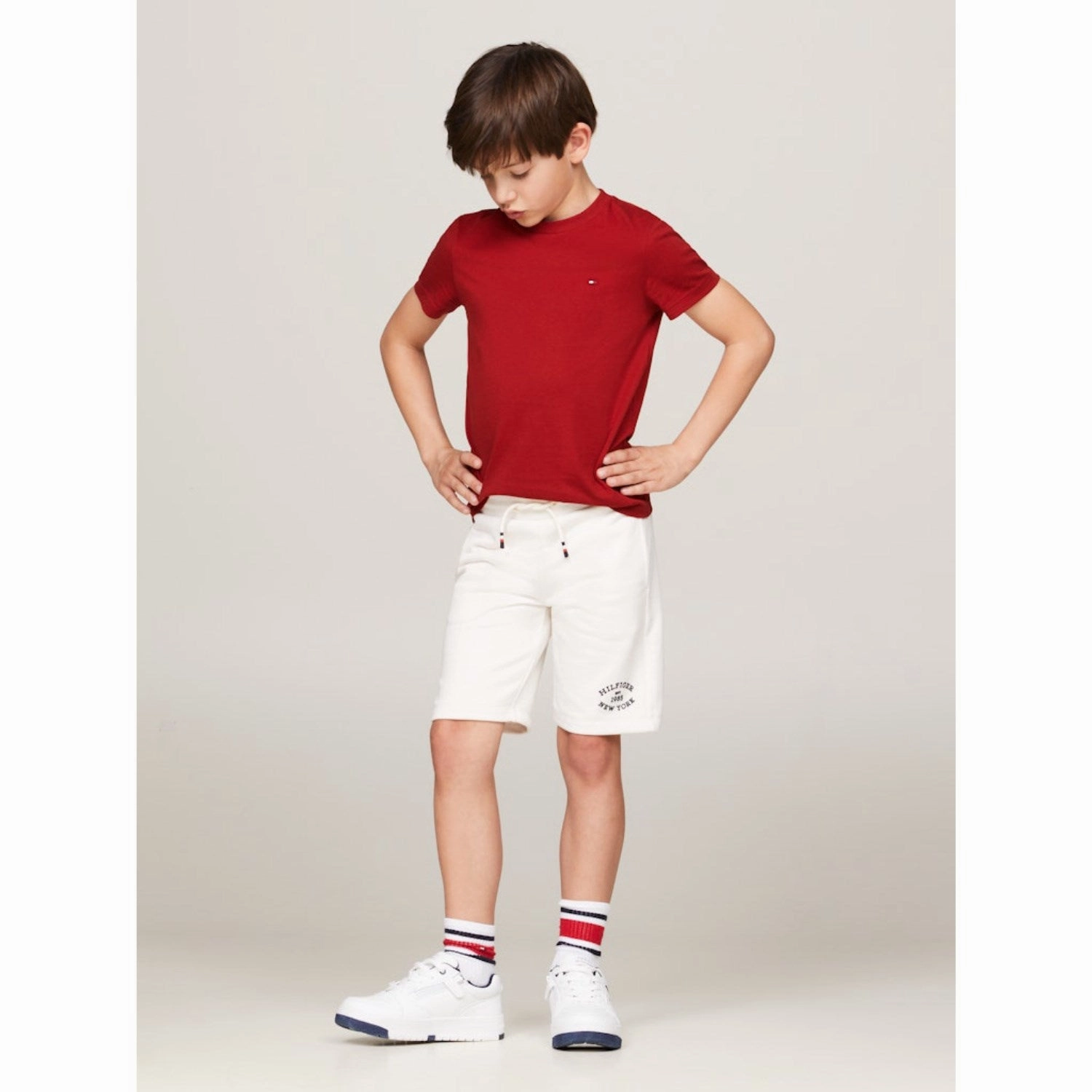 Outdoor Trend Look Tommy Hilfiger Dark Magma Essential Cotton Tee S/S