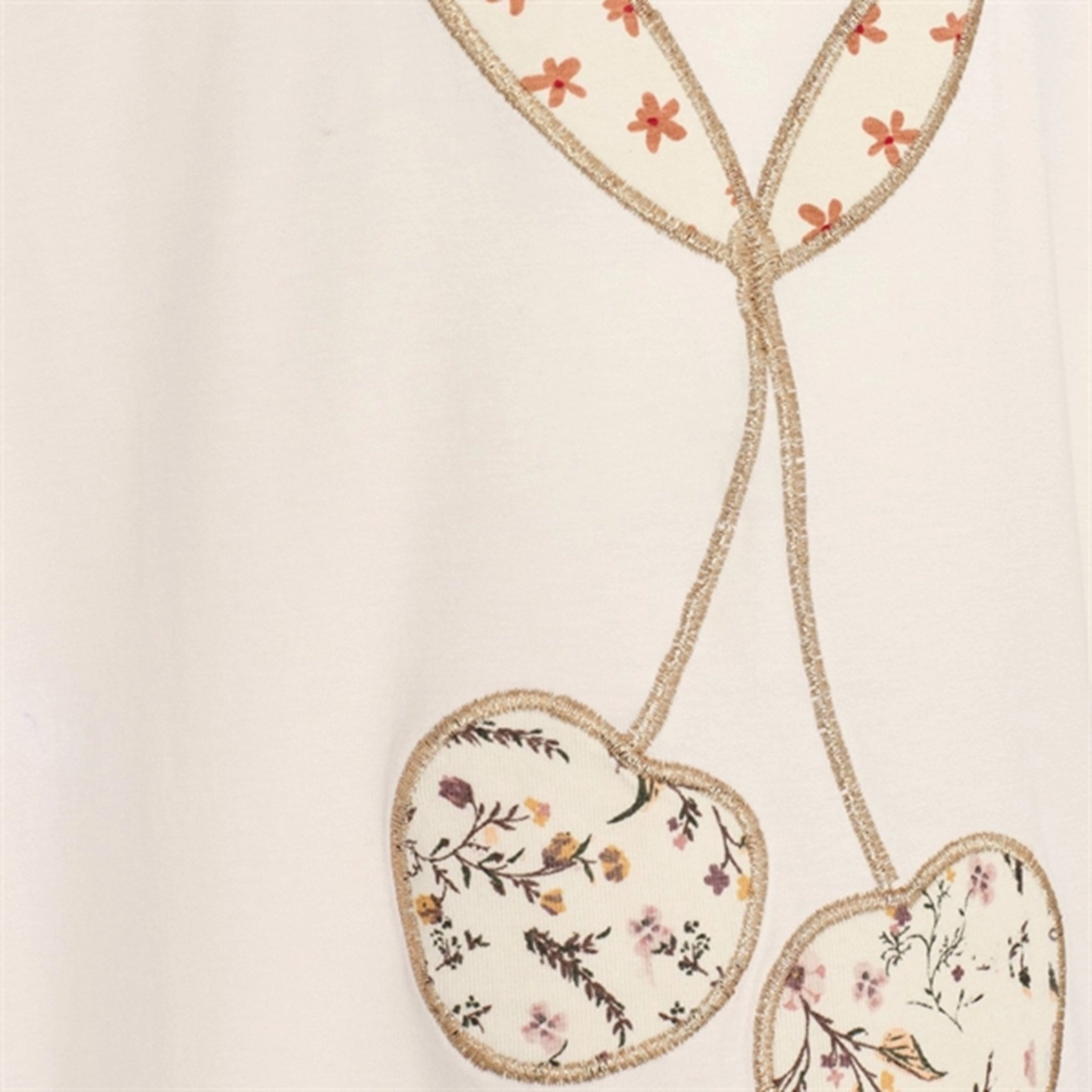 Sofie Schnoor Antique White T-shirt Anti Perspiration Lining Practical Design