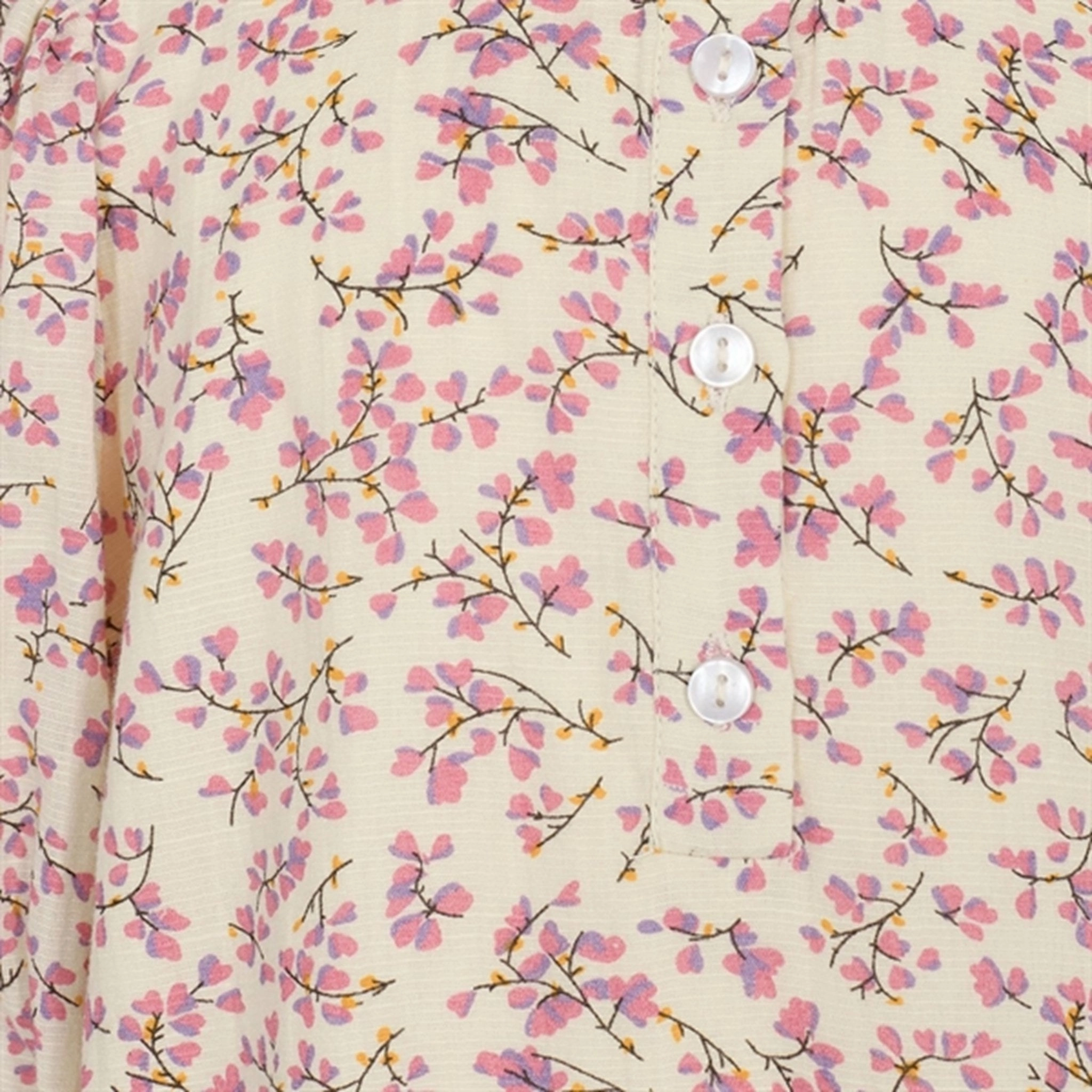 Comfortable and breathable Sofie Schnoor AOP Flower Dress