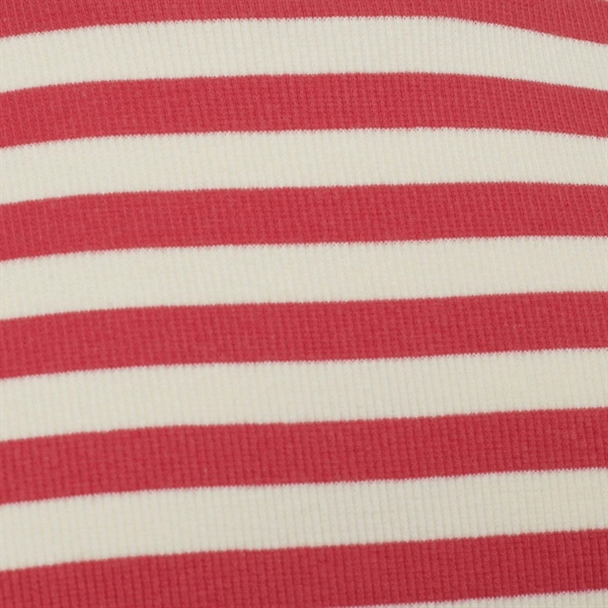 Sofie Schnoor Berry Red T-Shirt Curved Hem Thermal Regulation Fabric