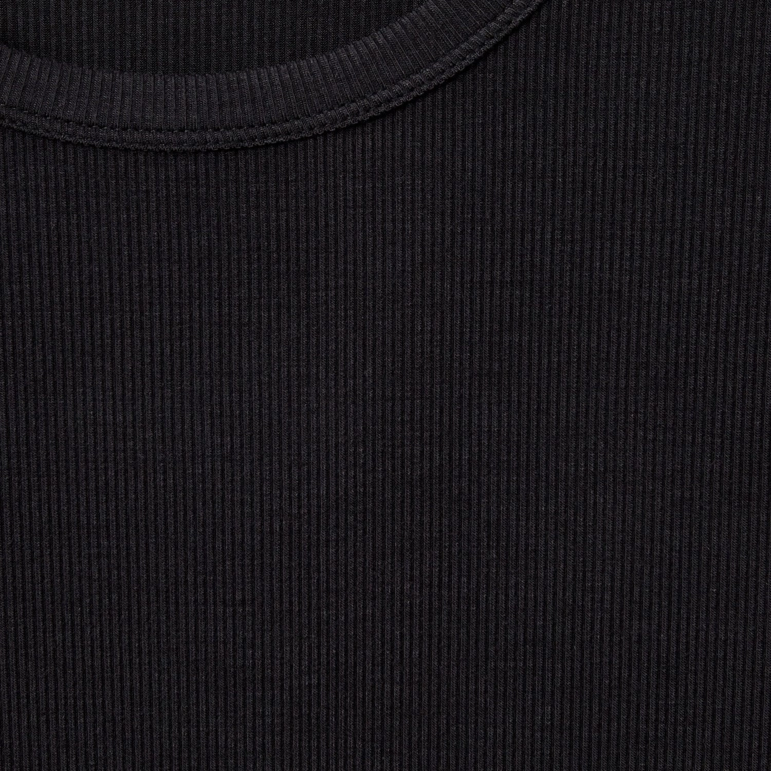 Travel Essential Sofie Schnoor Black Blouse