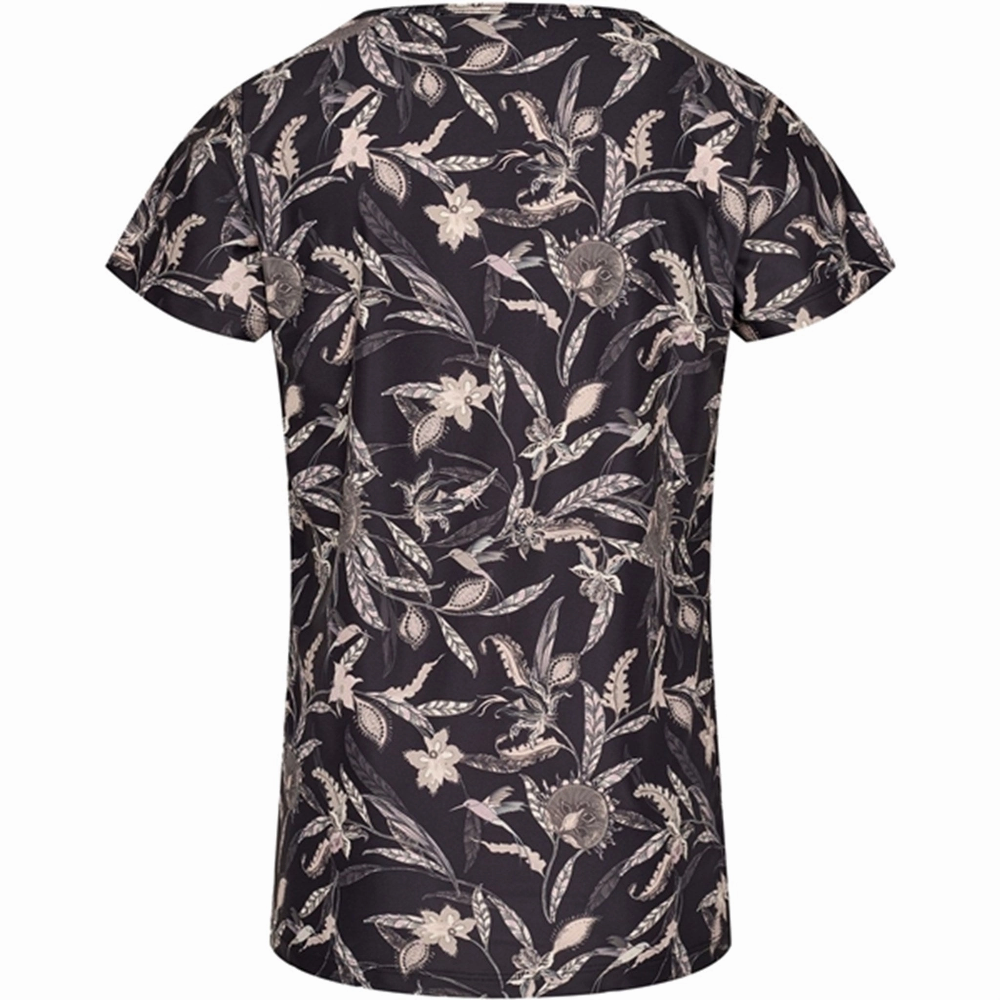 Sofie Schnoor Black T-shirt Street Style Trend