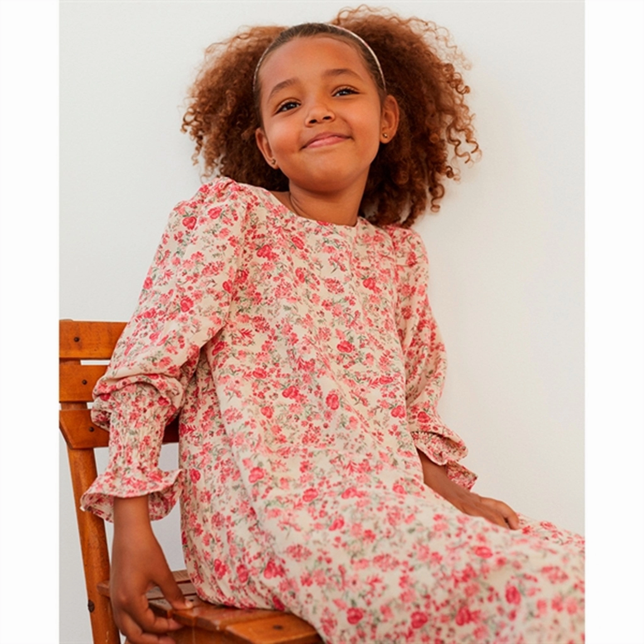 Chic beachwear dress Evening Tone Sofie Schnoor Bright Pink Dress