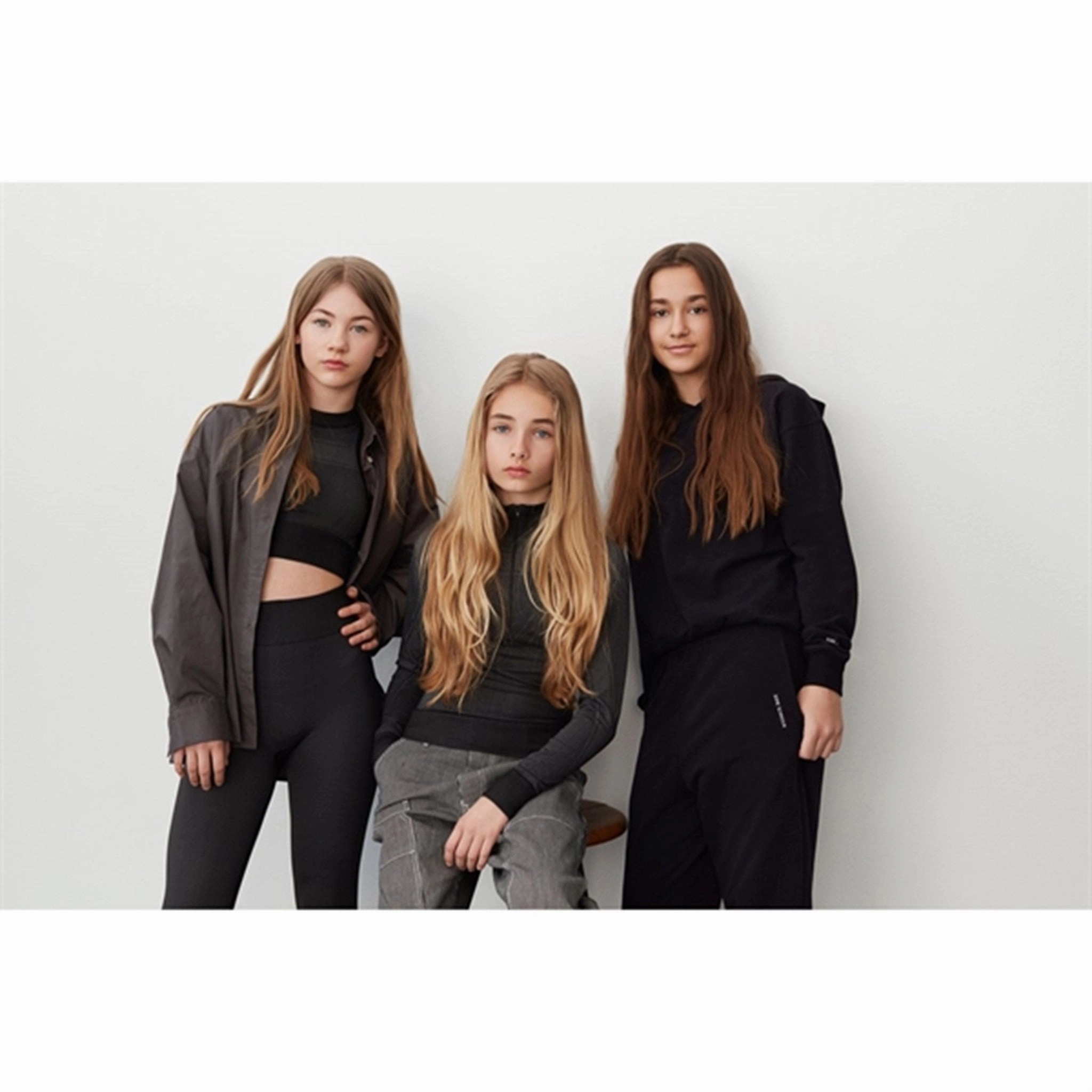 Breathable Feel Sofie Schnoor Dark Denim Blue Pants