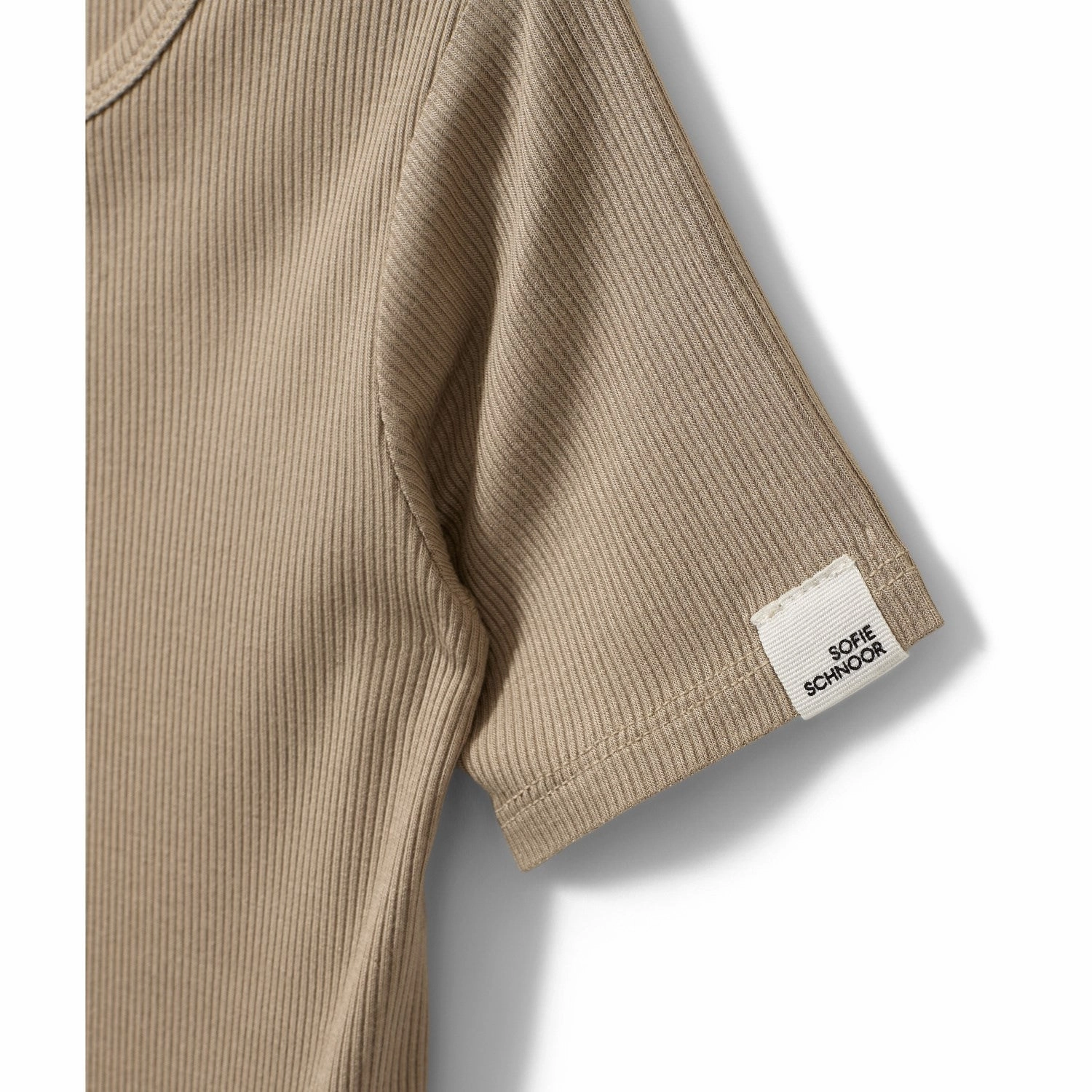 Cool Layering Versatile Wearable Sofie Schnoor Dark Sand T-Shirt