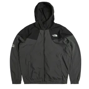 The North Face giacca antivento con cappuccio da uomo Wind Track NF0A87J2MN8 asfalto nero Anti Pill Treatment suitable for gift giving
