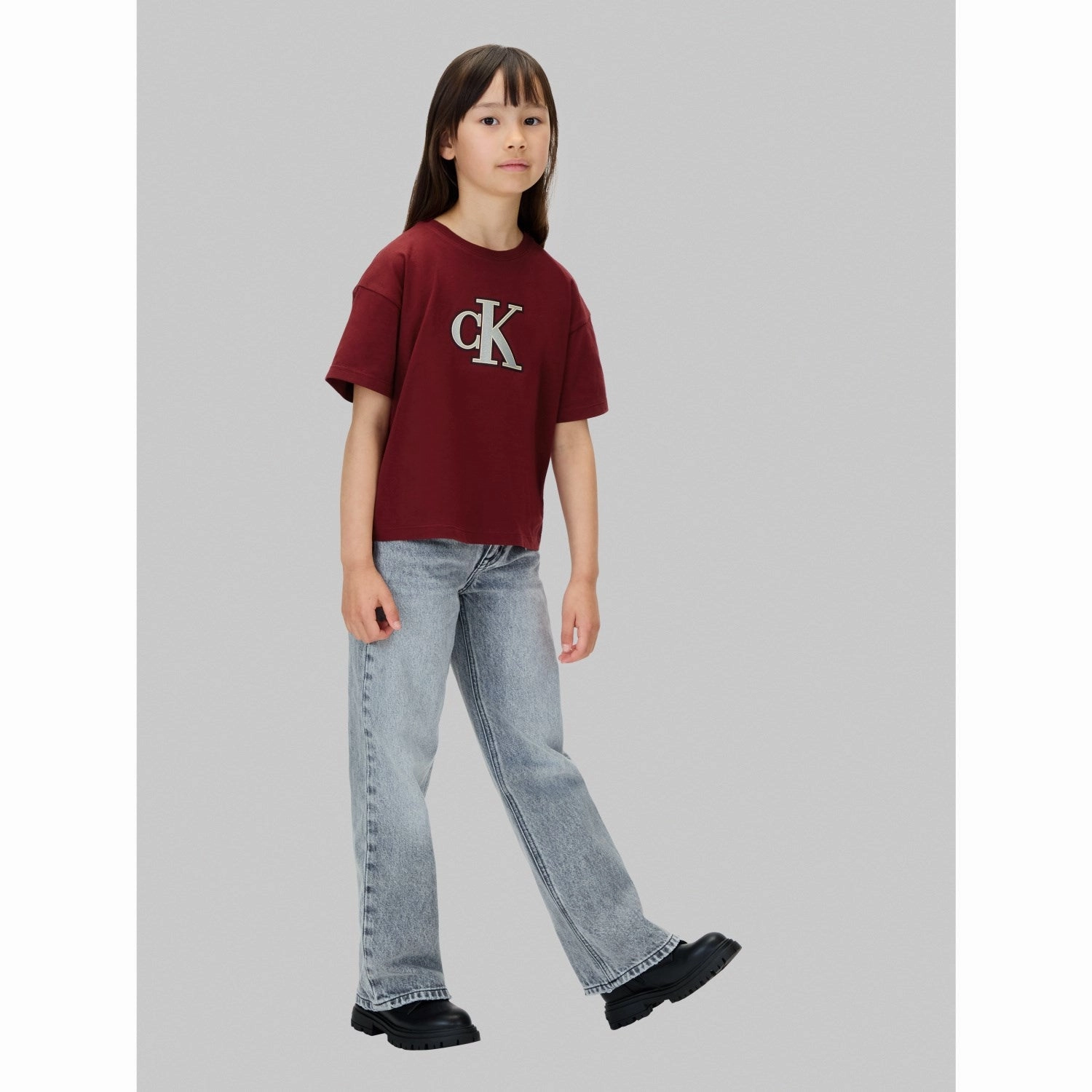 Calvin Klein Raspberry Chocolate Festive Graphic Ss T-Shirt Fashionable Wear