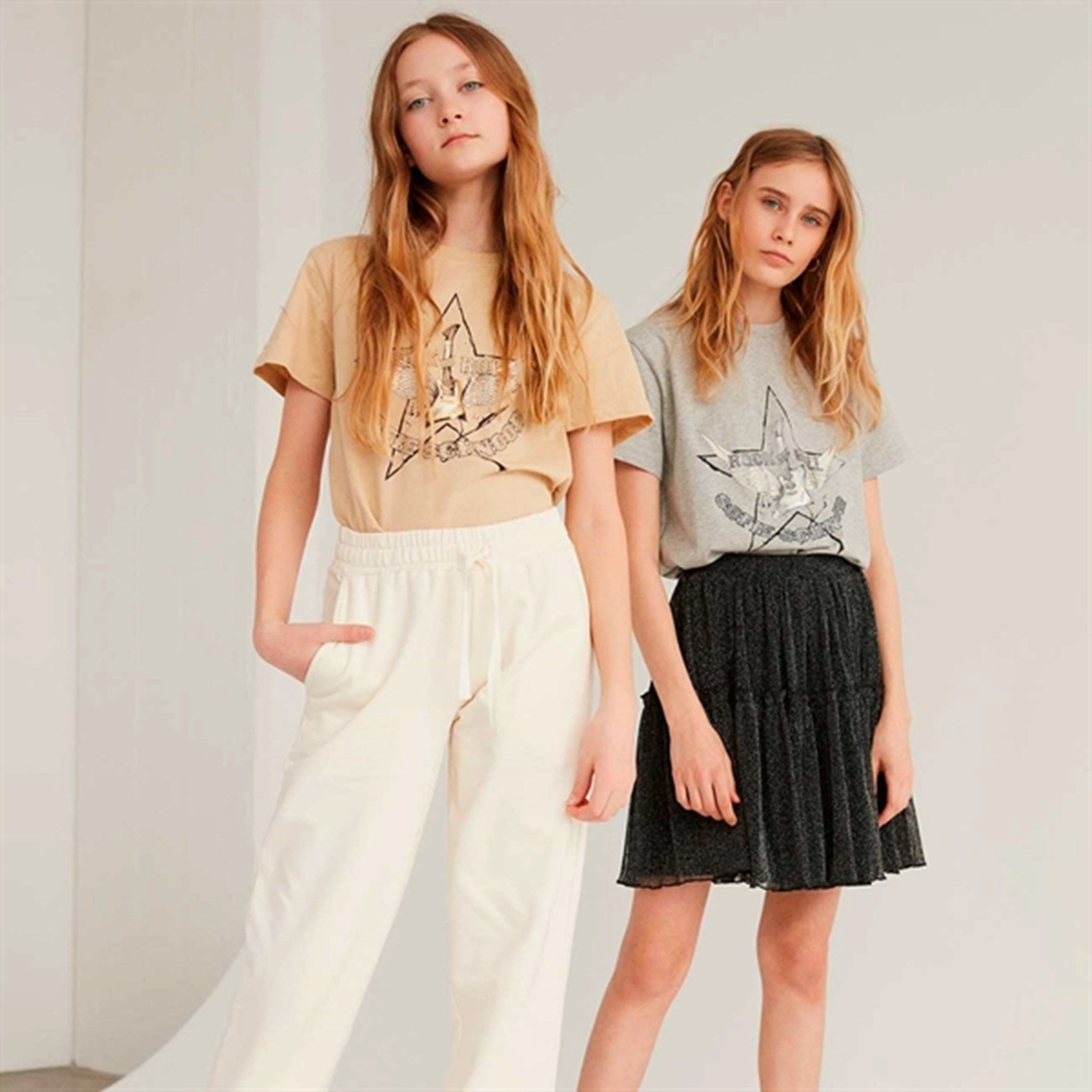 Easy-to-Style Top Sofie Schnoor Beige Asta T-shirt