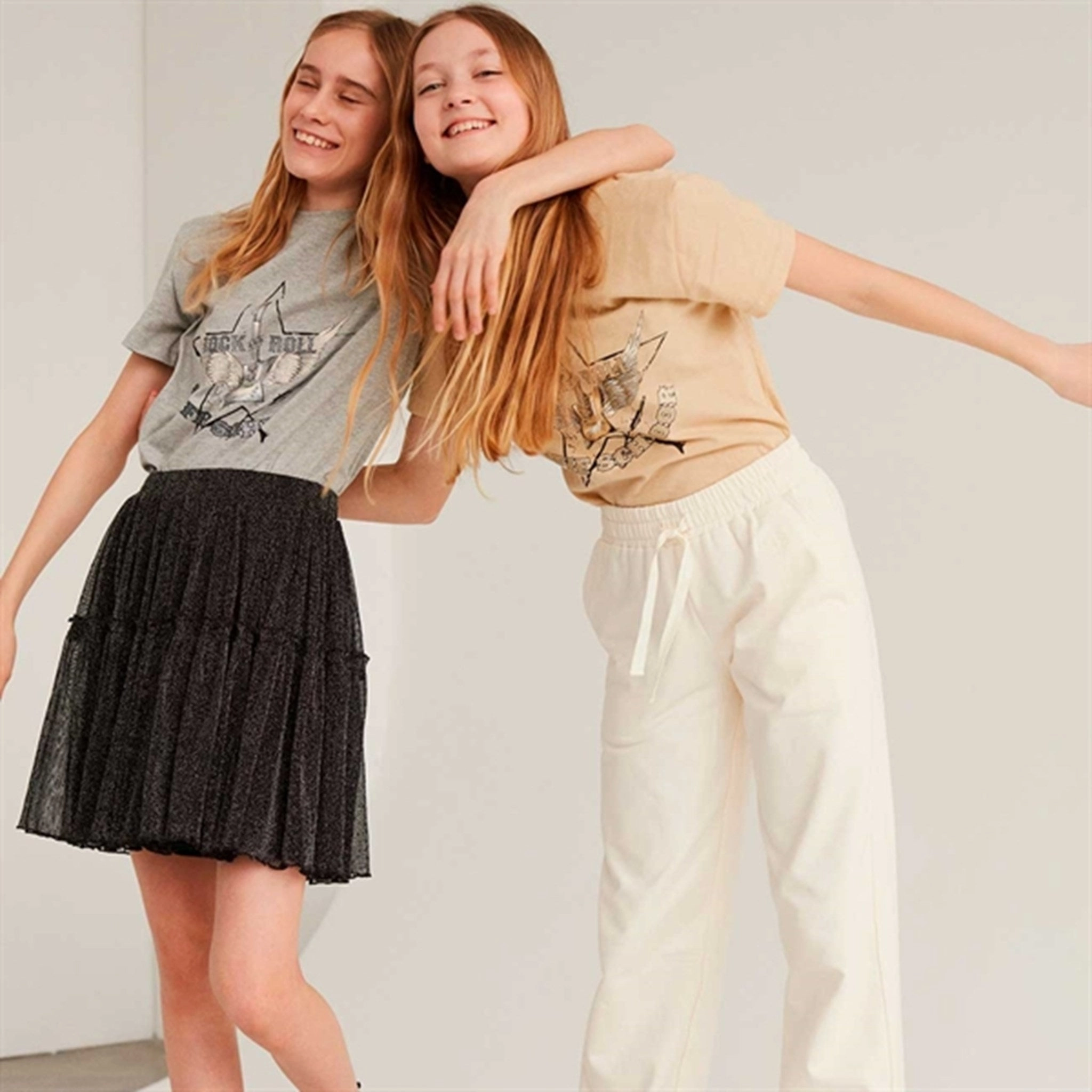 Skin Friendly Lining Street Outfit Sofie Schnoor Beige Asta T-shirt