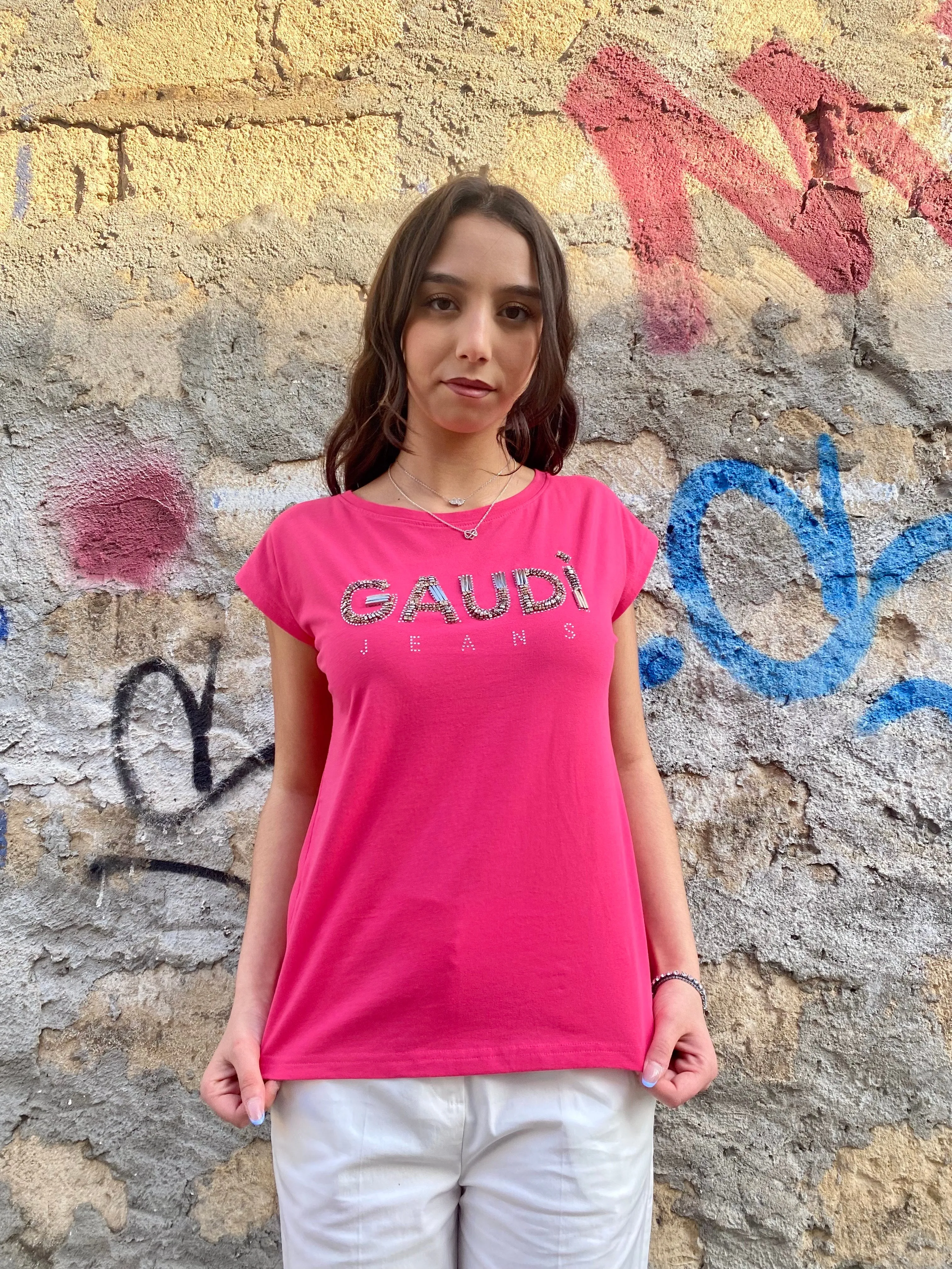 Urban Trend Look Gaud?? maglietta manica corta da donna con logo in applicazioni metalliche 511BD64025 3435 fucsia