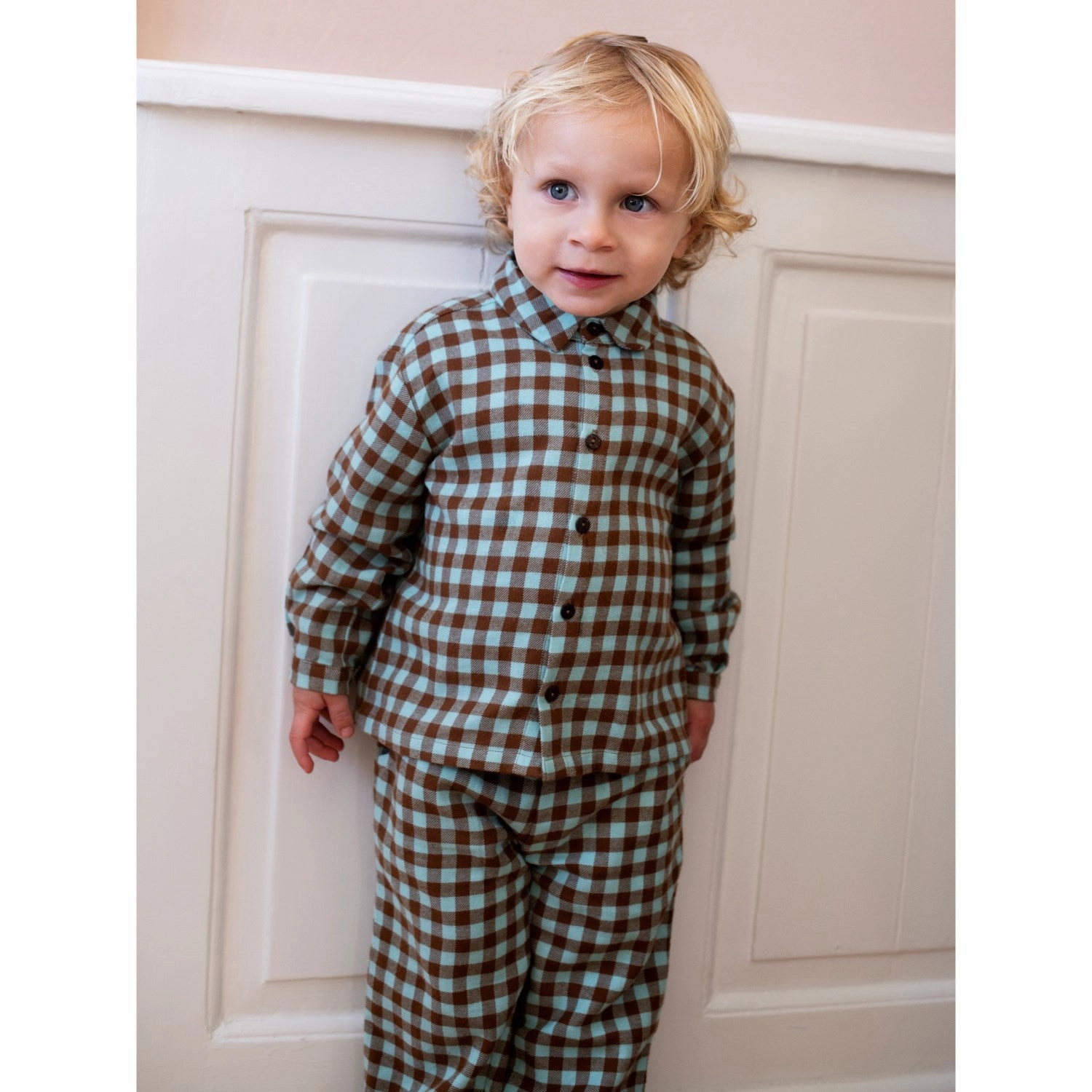 Anti Cling Fabric Textured Finish Serendipity Coffee Checks Brushed Collar Shirt