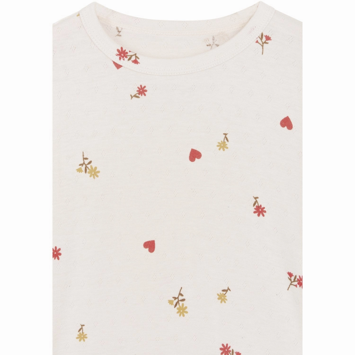 Hust & Claire White Sand Austin Blouses Airflow Ventilation System