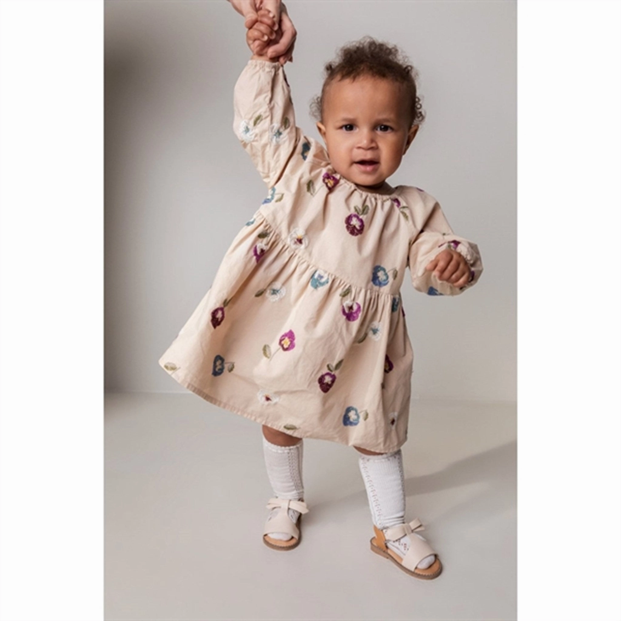 Lounge Cut Travel-Pack MarMar Pansy Embroidery Dawson Dress