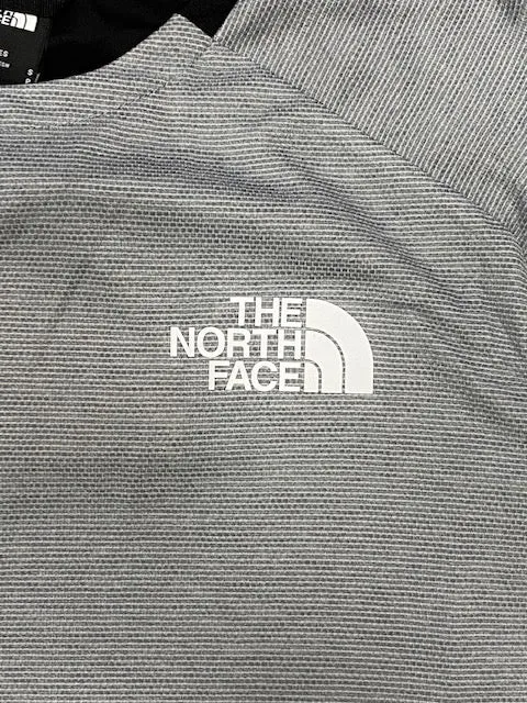 The North Face T-shirt Mountain Athletics NF0A5IEUGAU light grey-black Seasonal Must-Have GentleWashResistance