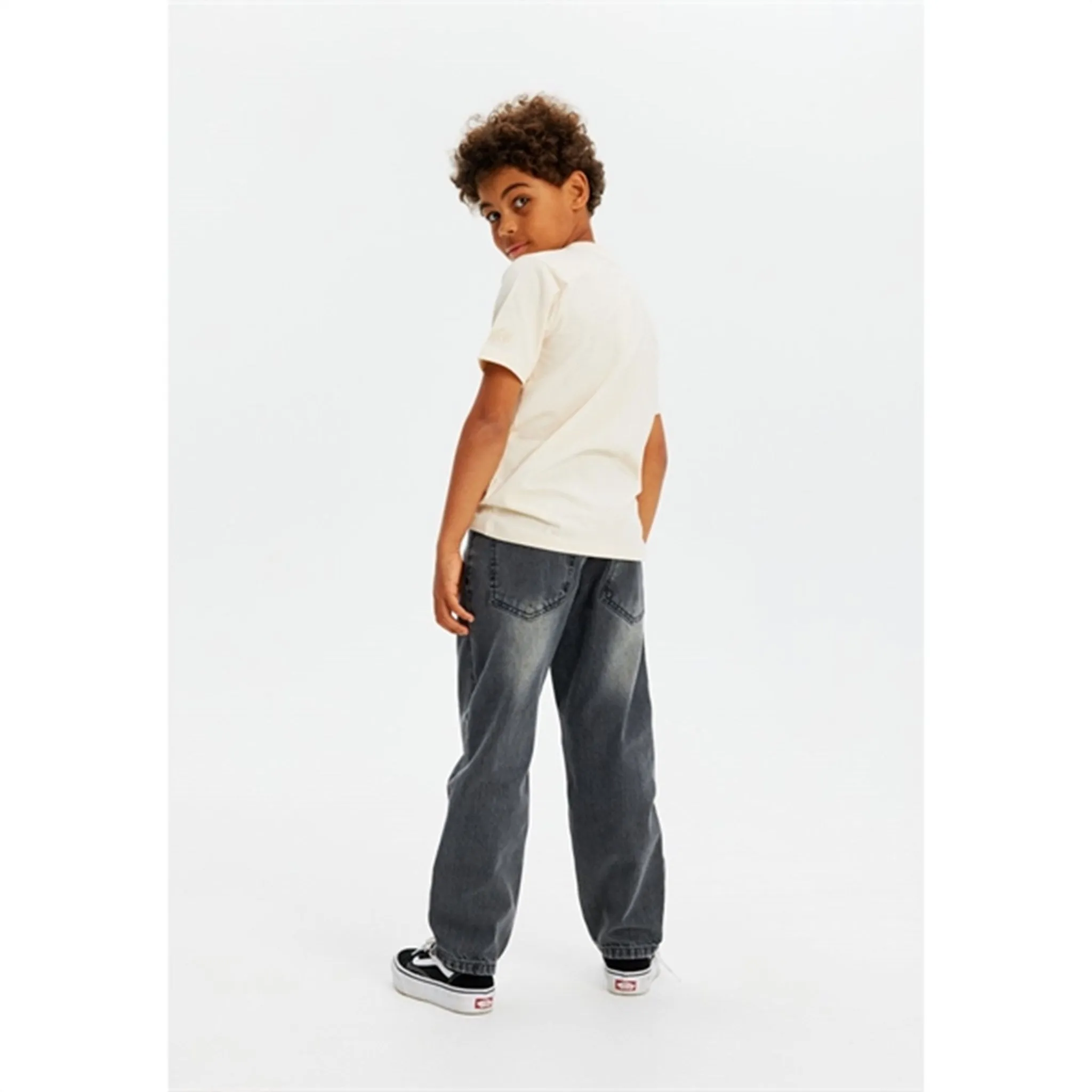 Cool And Simple Classic Style The NEW Light Blue Re:turn Loose Fit Jeans