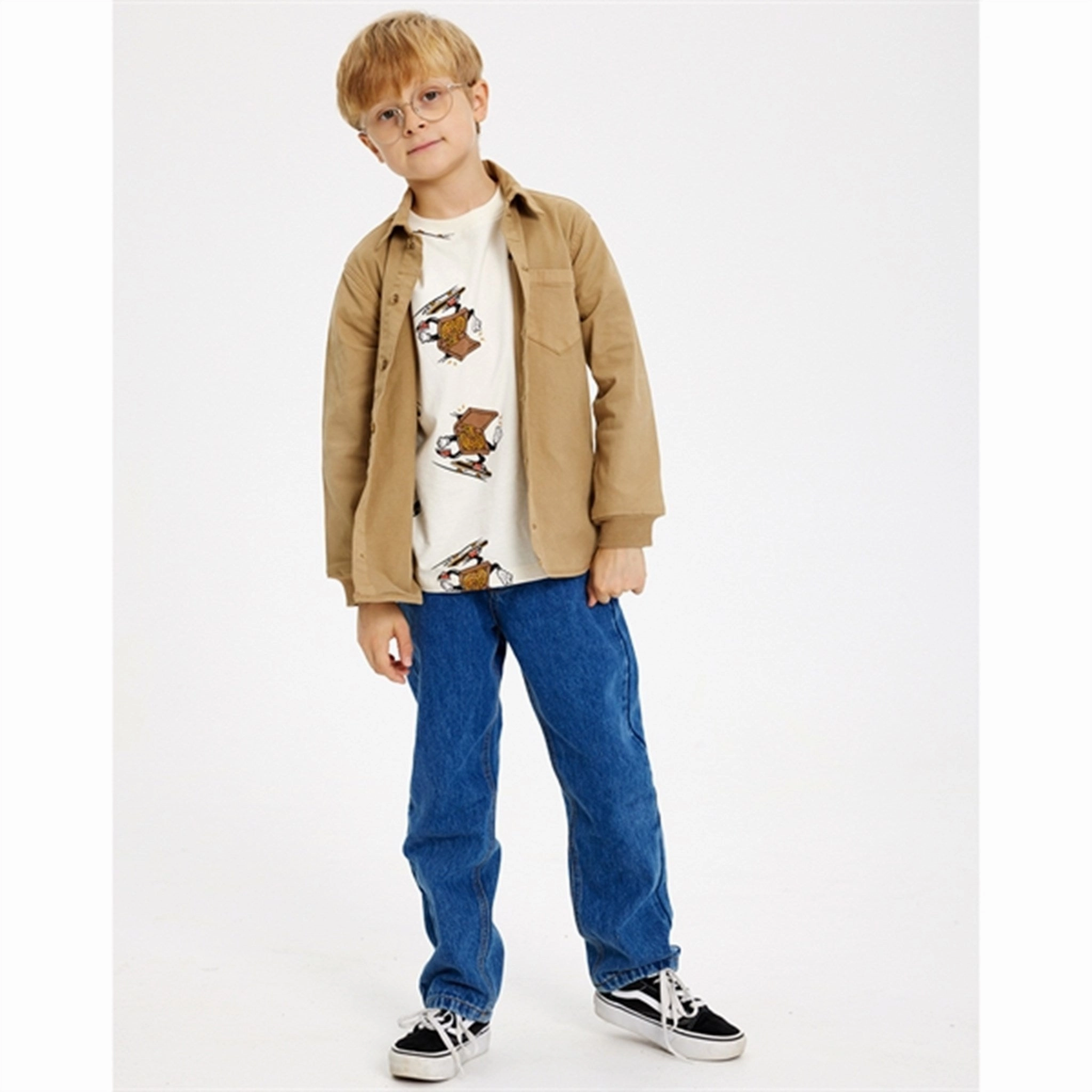 Trend Setter Road Trip Casual All Season Style THE NEW Blue Denim Frede Loose Fit Jeans