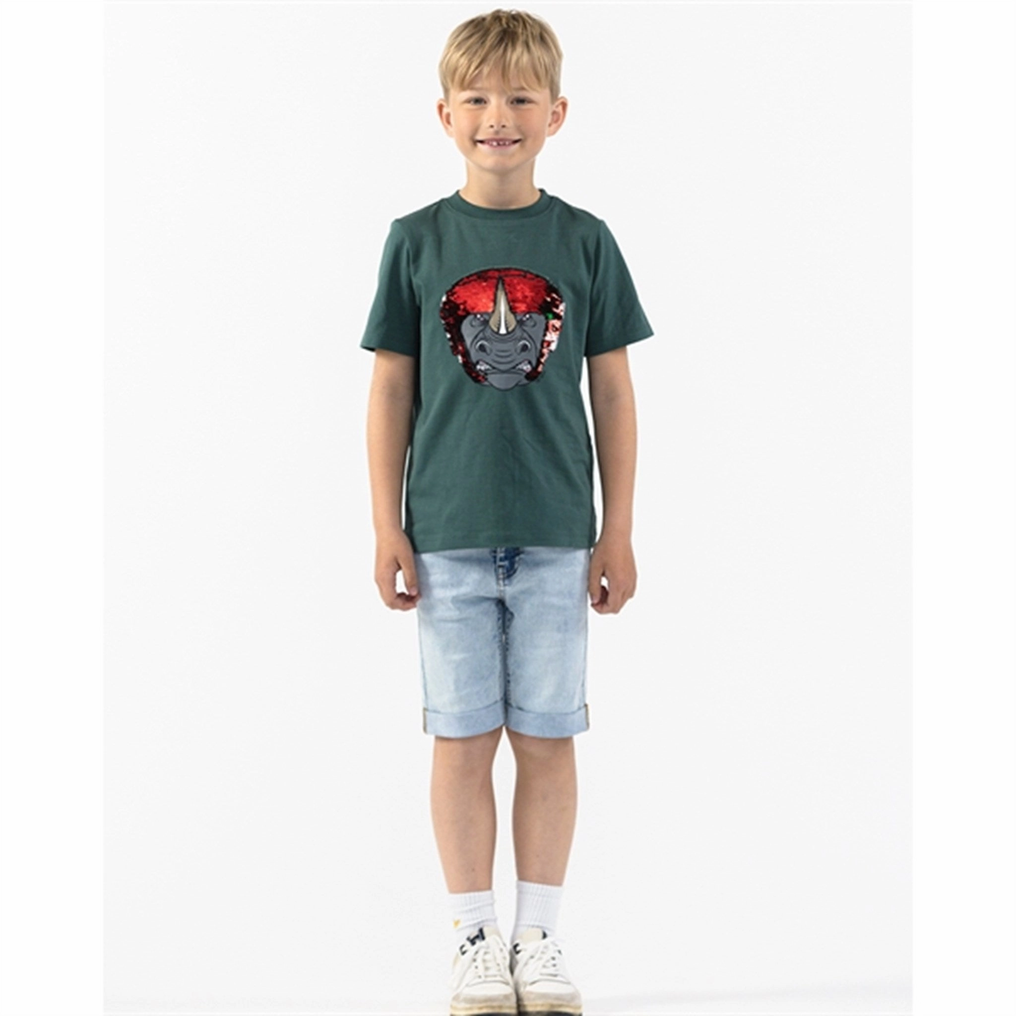 THE NEW Blue Spruce Fomo T-shirt Structured silhouette