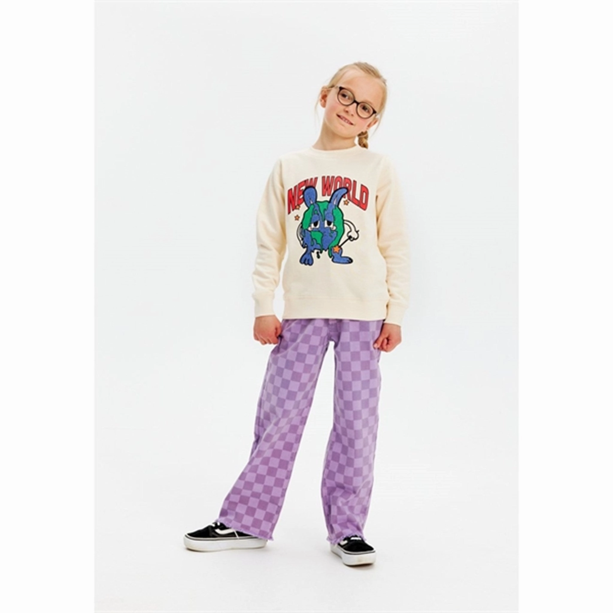 The New Lavender Herb Jania Wide Jeans Vibrant Bold Look Street Fashion Layered Knee Panels