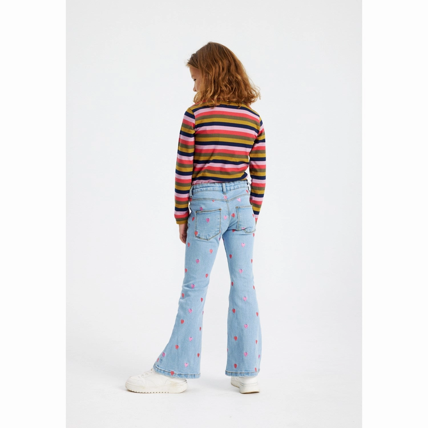 Fits Everyone The New Light Blue Denim Laflared Embroidery Jeans