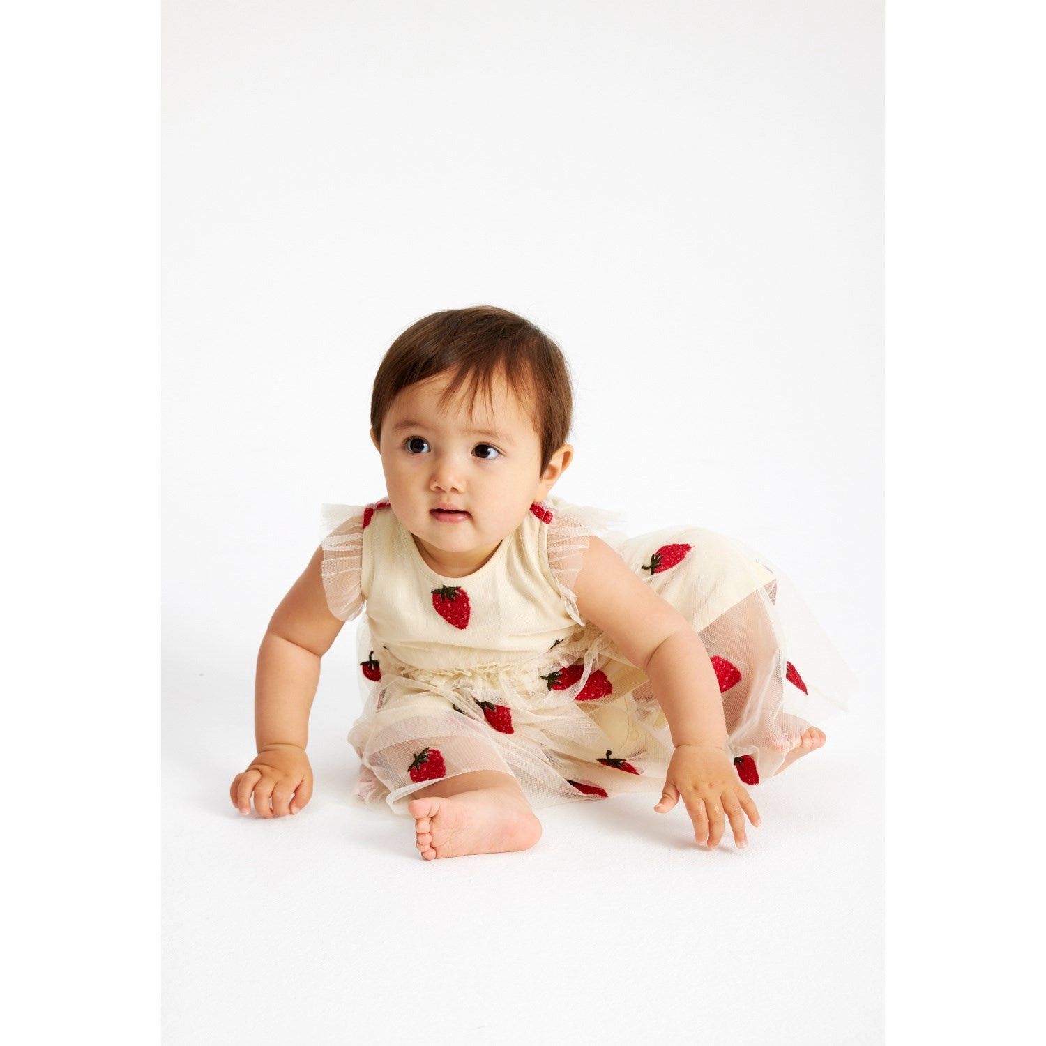 Soft Balance Sleek Volume THE NEW Siblings Angora Big Strawberry AOP Loannah Dress