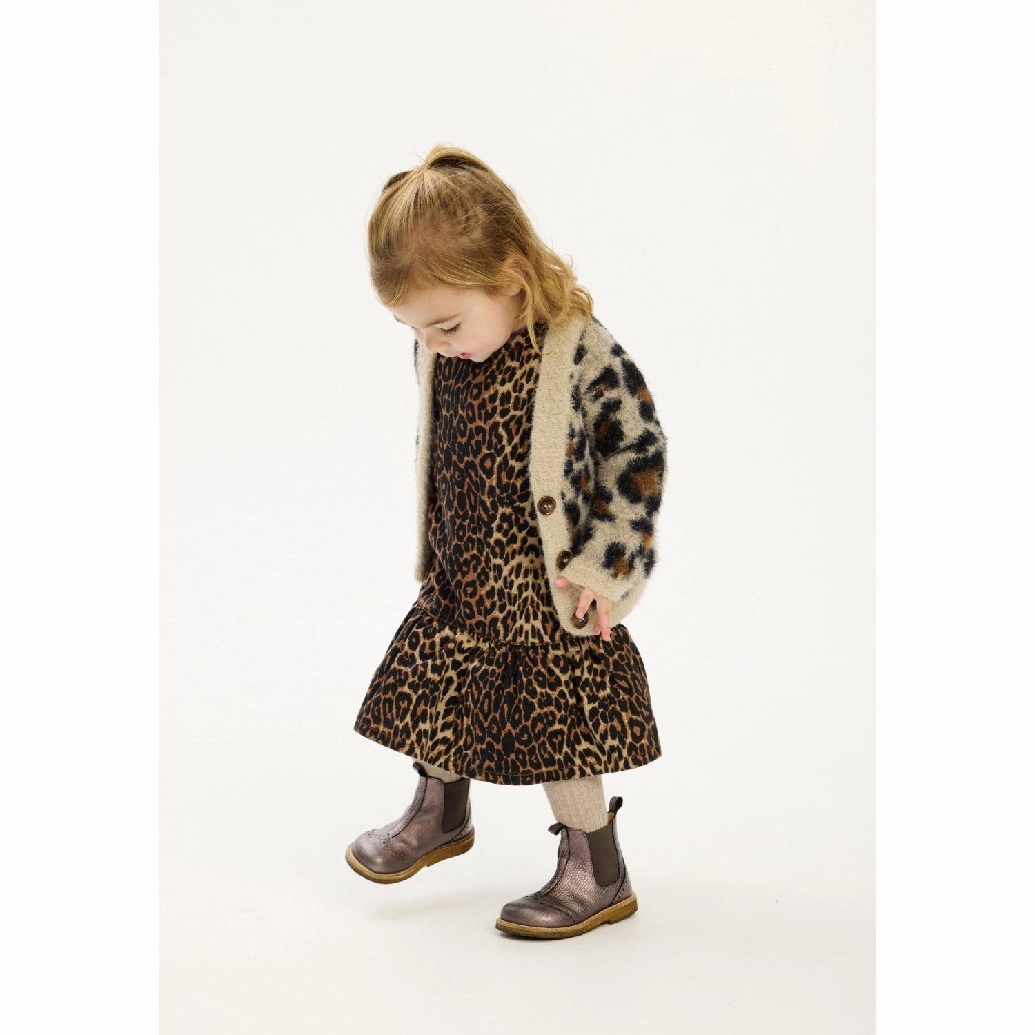 Work-to-Play Wear Polite Vibe THE NEW Siblings Feather Gray AOP Paloma S_L Denim Dress