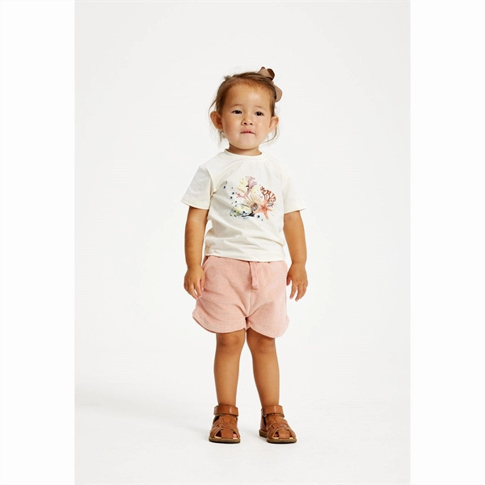 THE NEW Siblings White Swan Goral T-shirt Formal Style Gym clothing