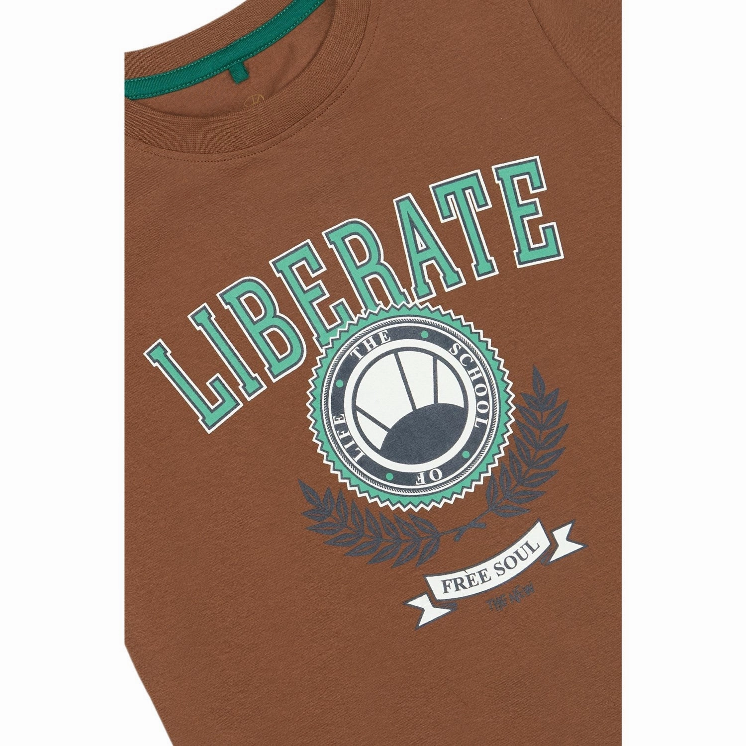 The New Toffee Penn S_S Tee Trendy Comfort Wear Multi Panel Design