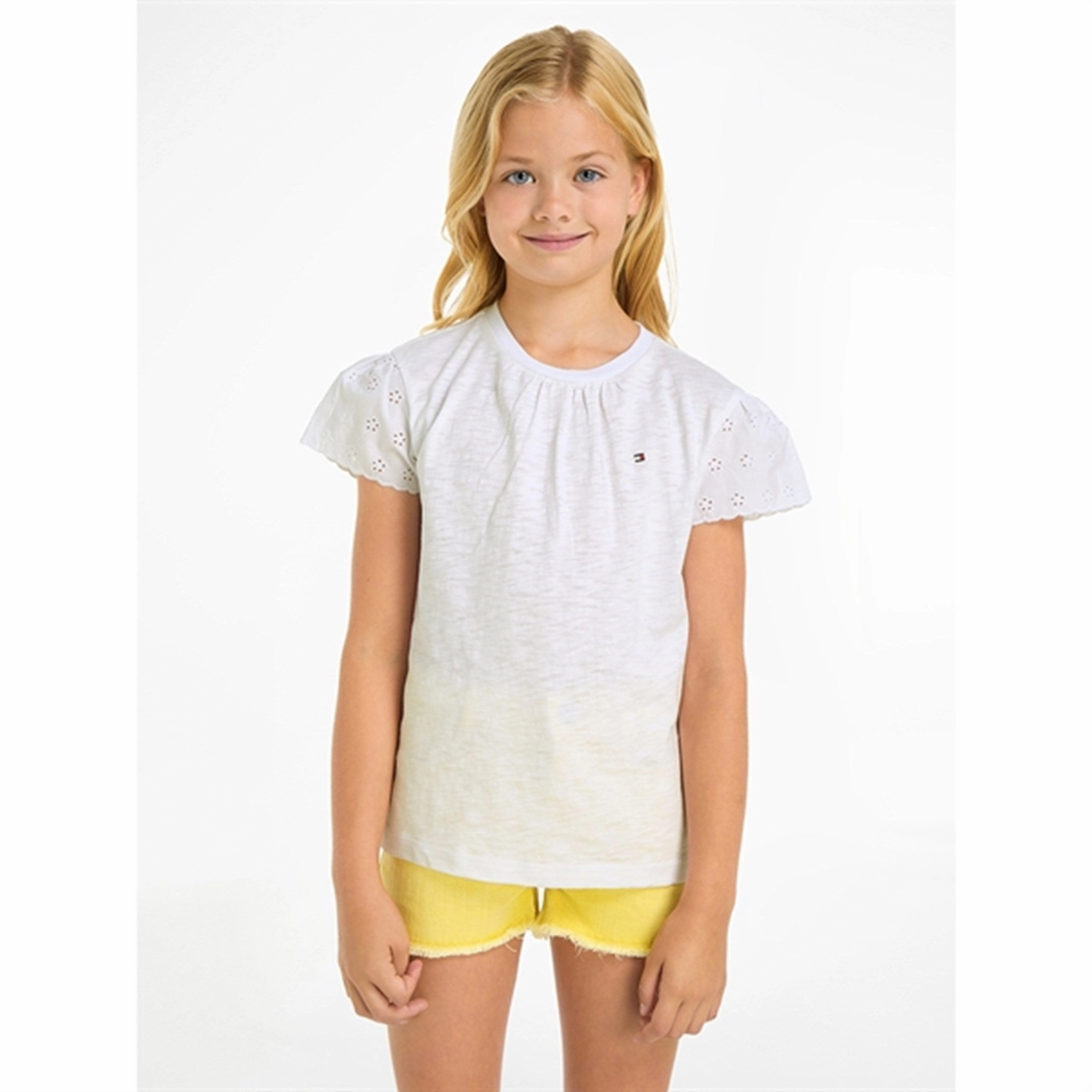 Tommy Hilfiger Broderie Anglaise Sleeve Blouse White Anti Static Fabric Fashion-Forward Fit