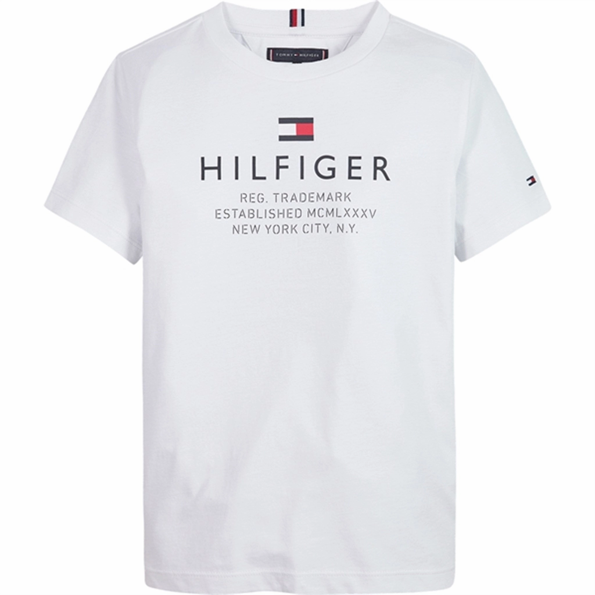 Tommy Hilfiger Logo T-shirt White Beach Wear Perfect for Any Outfit