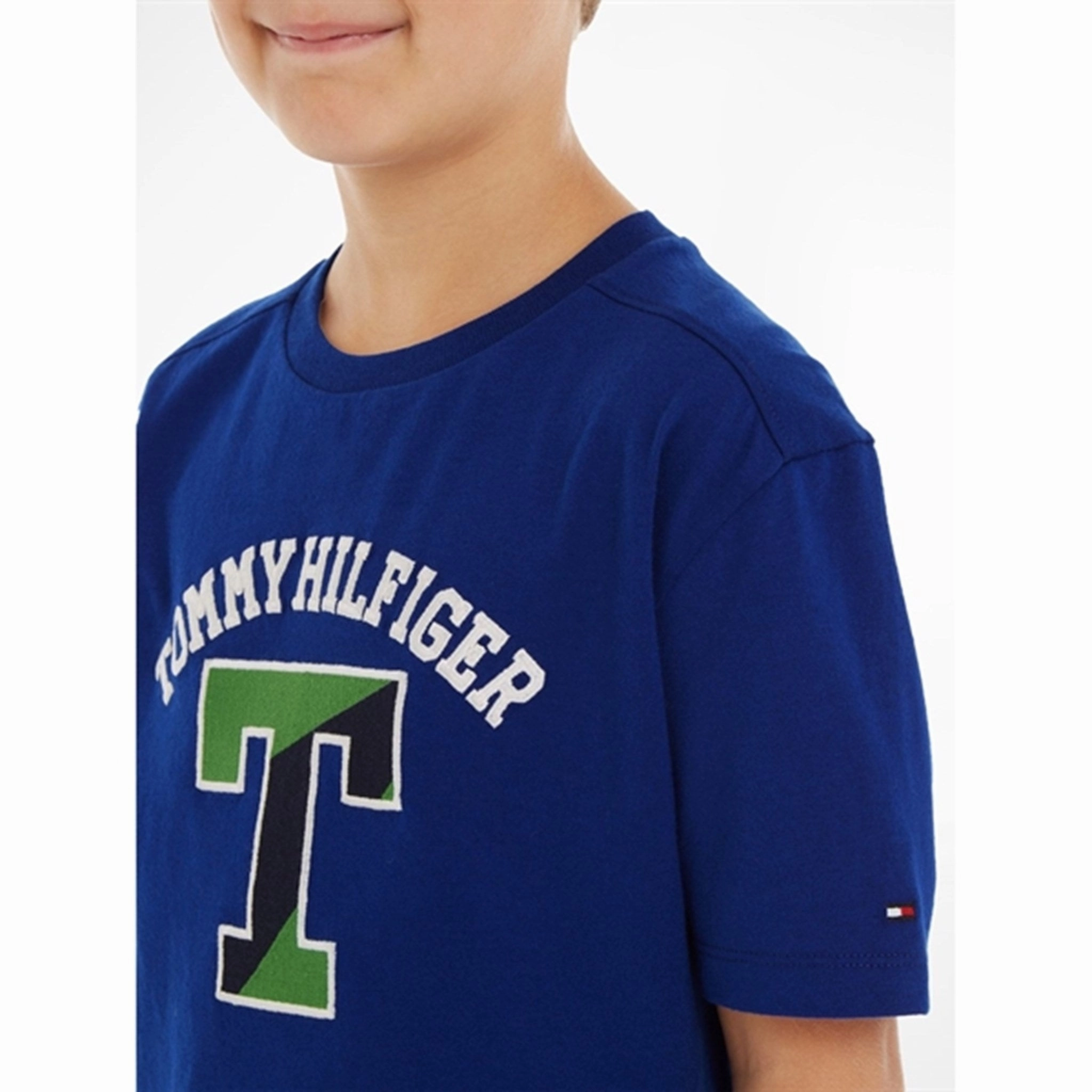 Temperature Control Fabric Seam Free Shoulders Tommy Hilfiger Varsity T-Shirt Navy Voyage