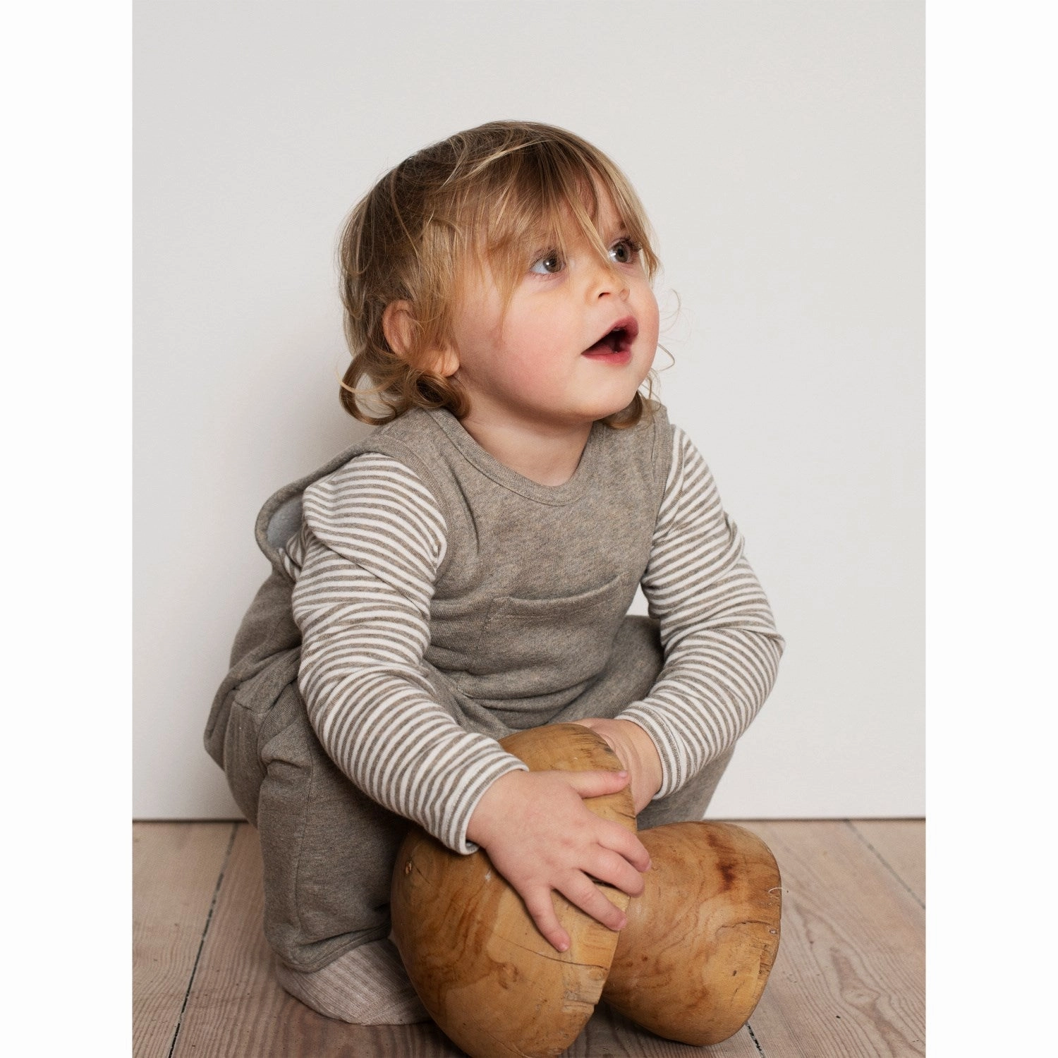 Serendipity Taupe/Offwhite Blouse Stripe Party outfit