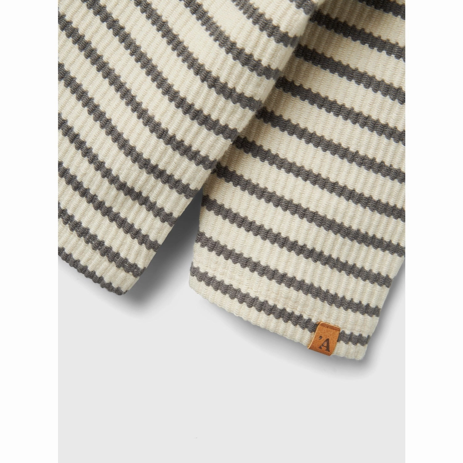 Lil'Atelier Turtledove Pewter Tadeo Blouse Classy Detail Seasonal Fashion