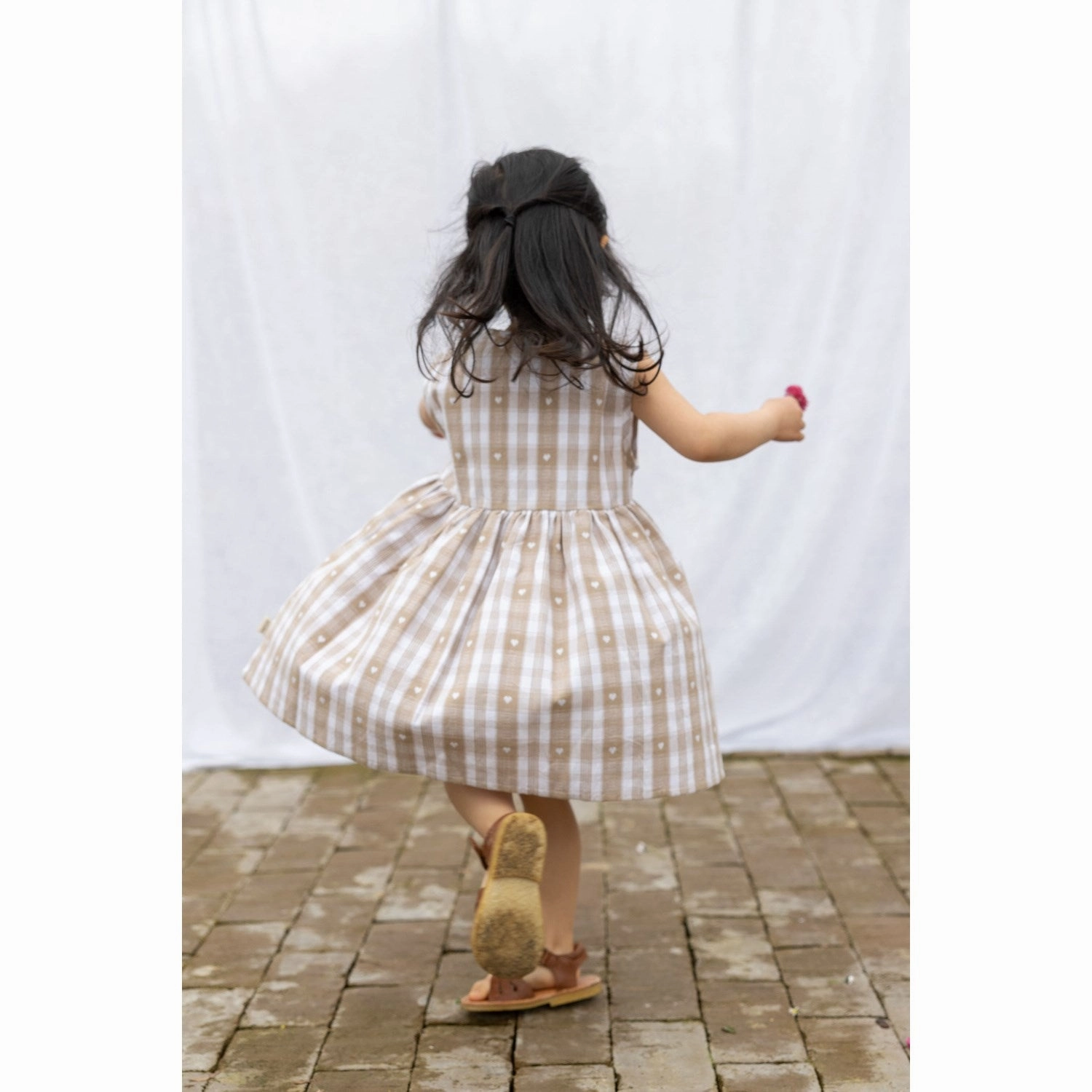 Petit Piao Off White Heart Dress S/L Woven Body Positive Seasonal Style