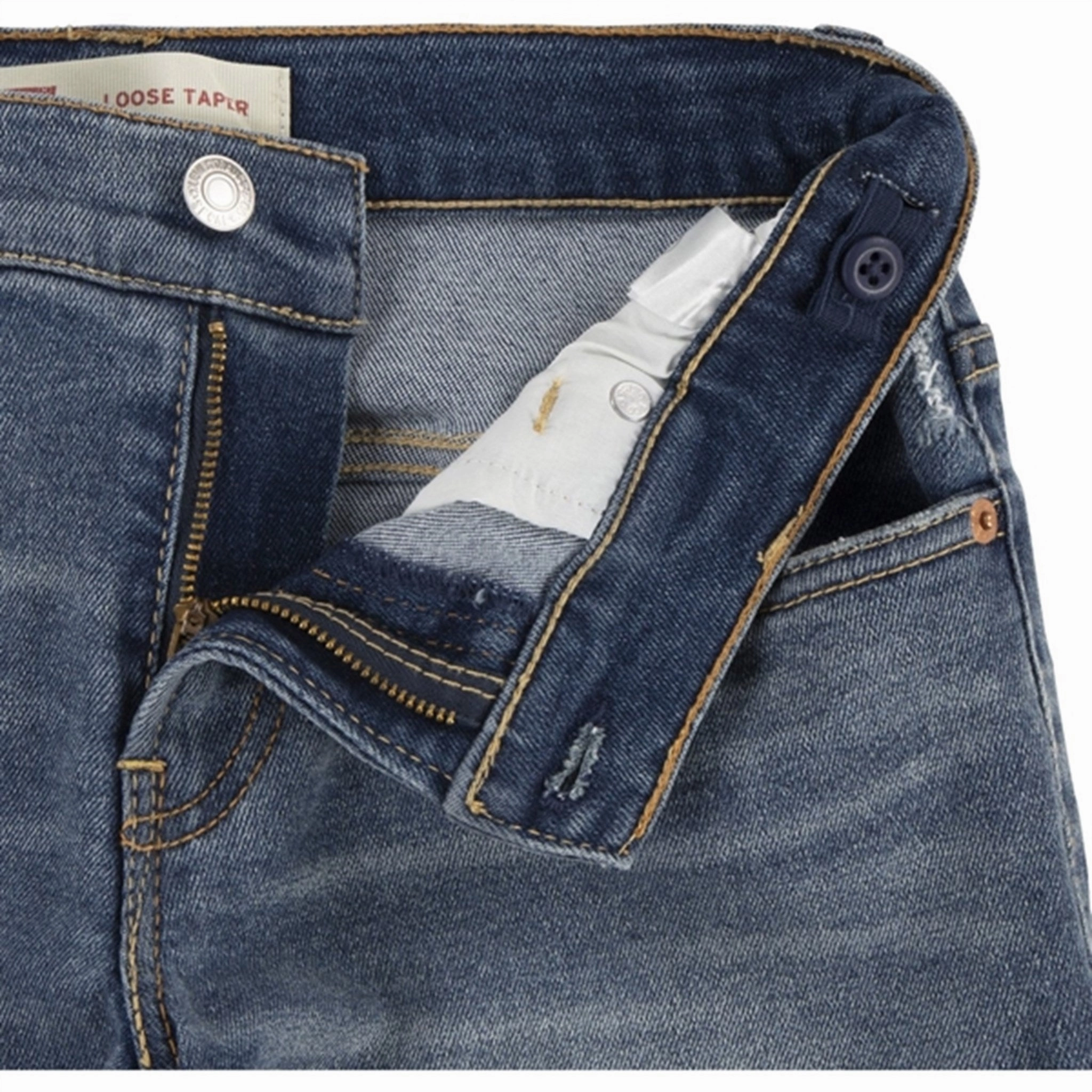 Levi's Stay Loose Tapered Fit Jeans Kobain Stylish Daily Wear Parent Style Lightweight Material