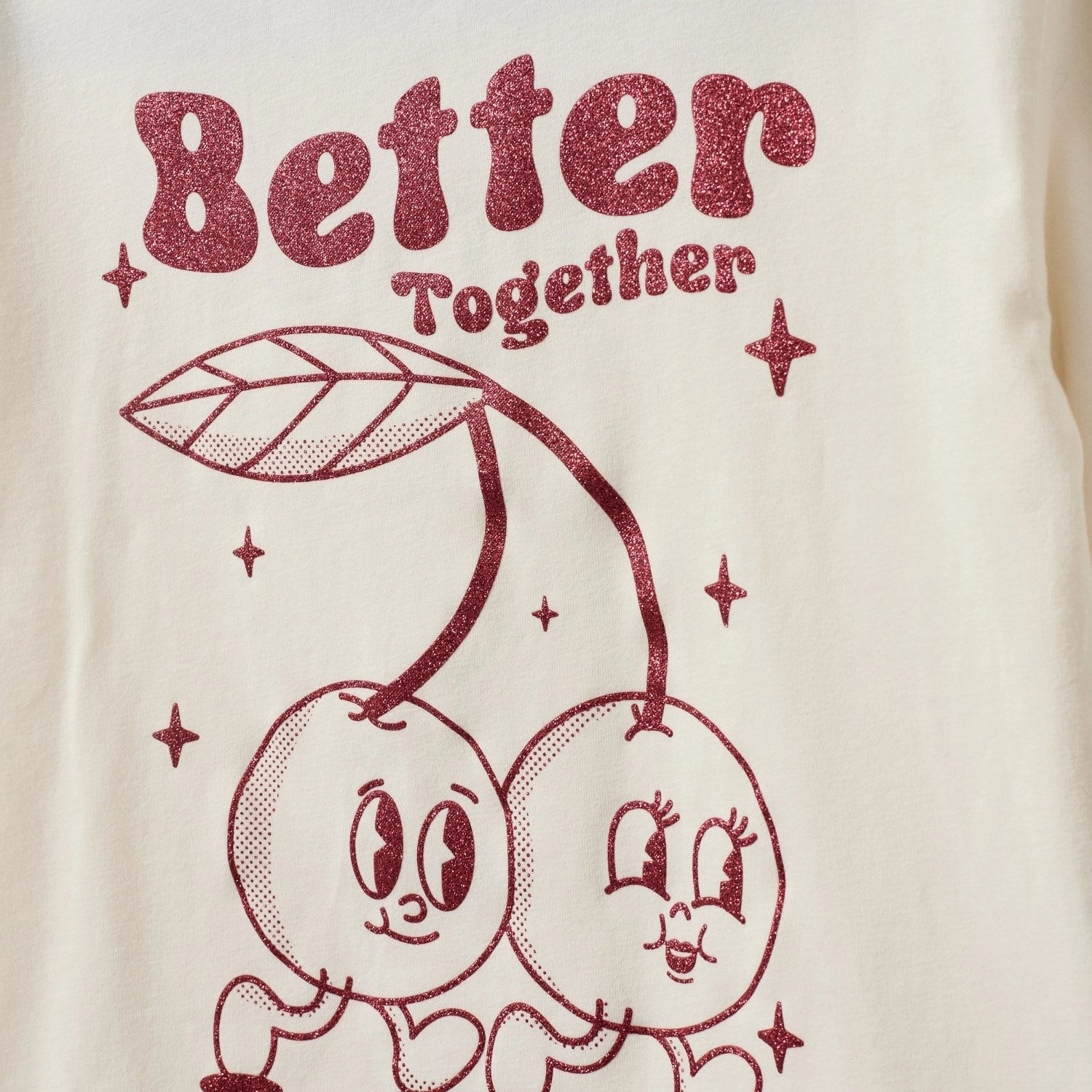 Scoop neck femininity Breathable Fit Sofie Schnoor Snow White T-Shirt