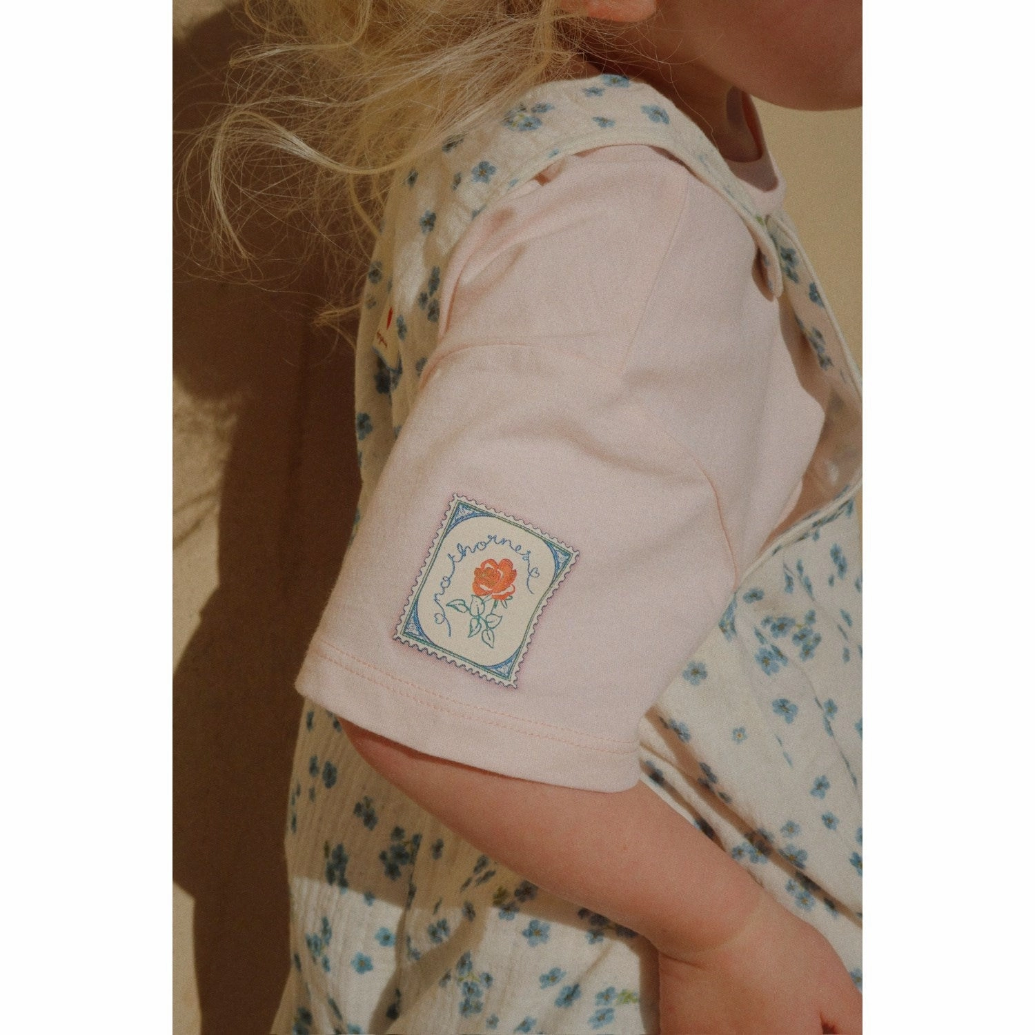 Simple Yet Cozy Soft and Flexible Konges Sl?jd Chalk Pink RHW X KS Lettre Tee Ocs