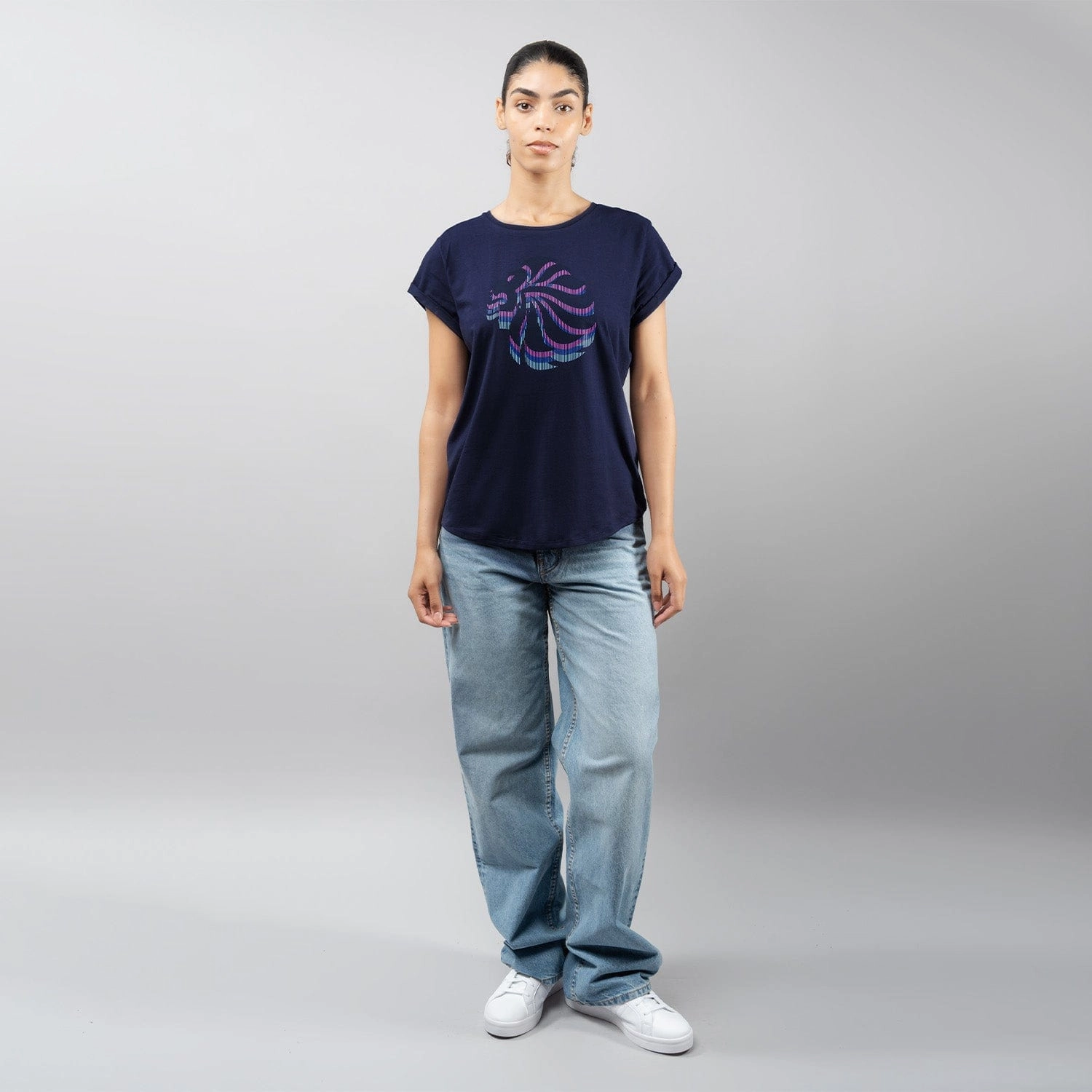 Tagless Design Comfort Wearable Women's Team GB Stacked Large Lion Graphic T-Shirt  - Navy