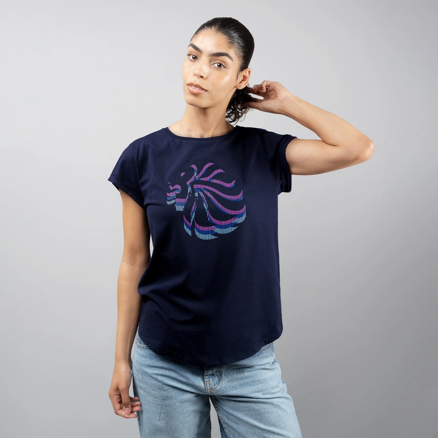 Stylish Look Perfect Layering Women's Team GB Stacked Large Lion Graphic T-Shirt  - Navy
