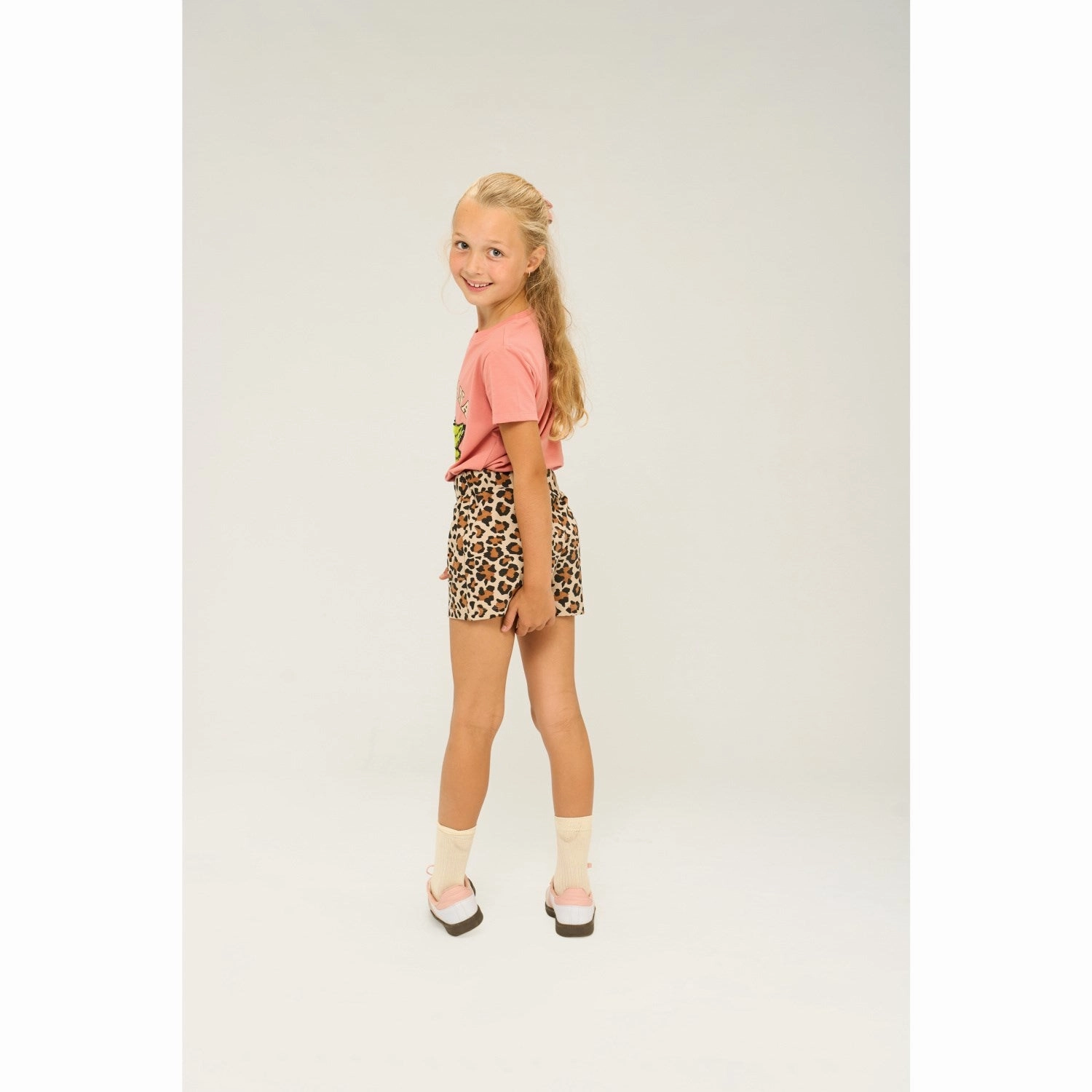 The New Old Rose Ocia T-Shirt Stylish Layer Look